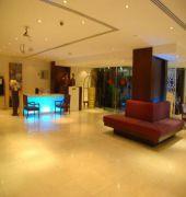 London Crown 1 Dubaï