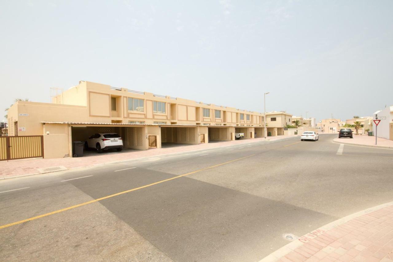 Bespoke Residences - 3 Bedroom Waikiki Townhouses Appartement *