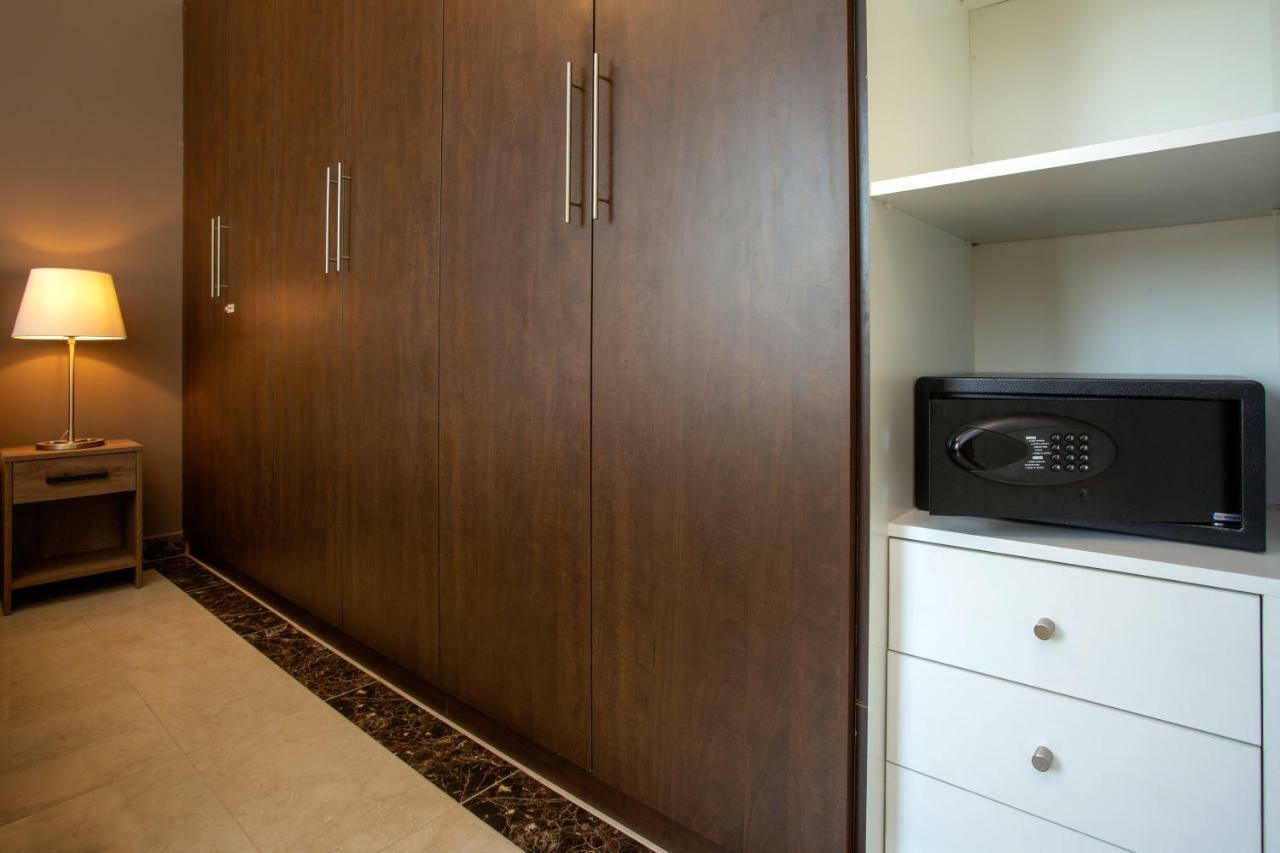 Boulevard - Spacious Fully Equipped Luxury Residences - - Jvc Lägenhet