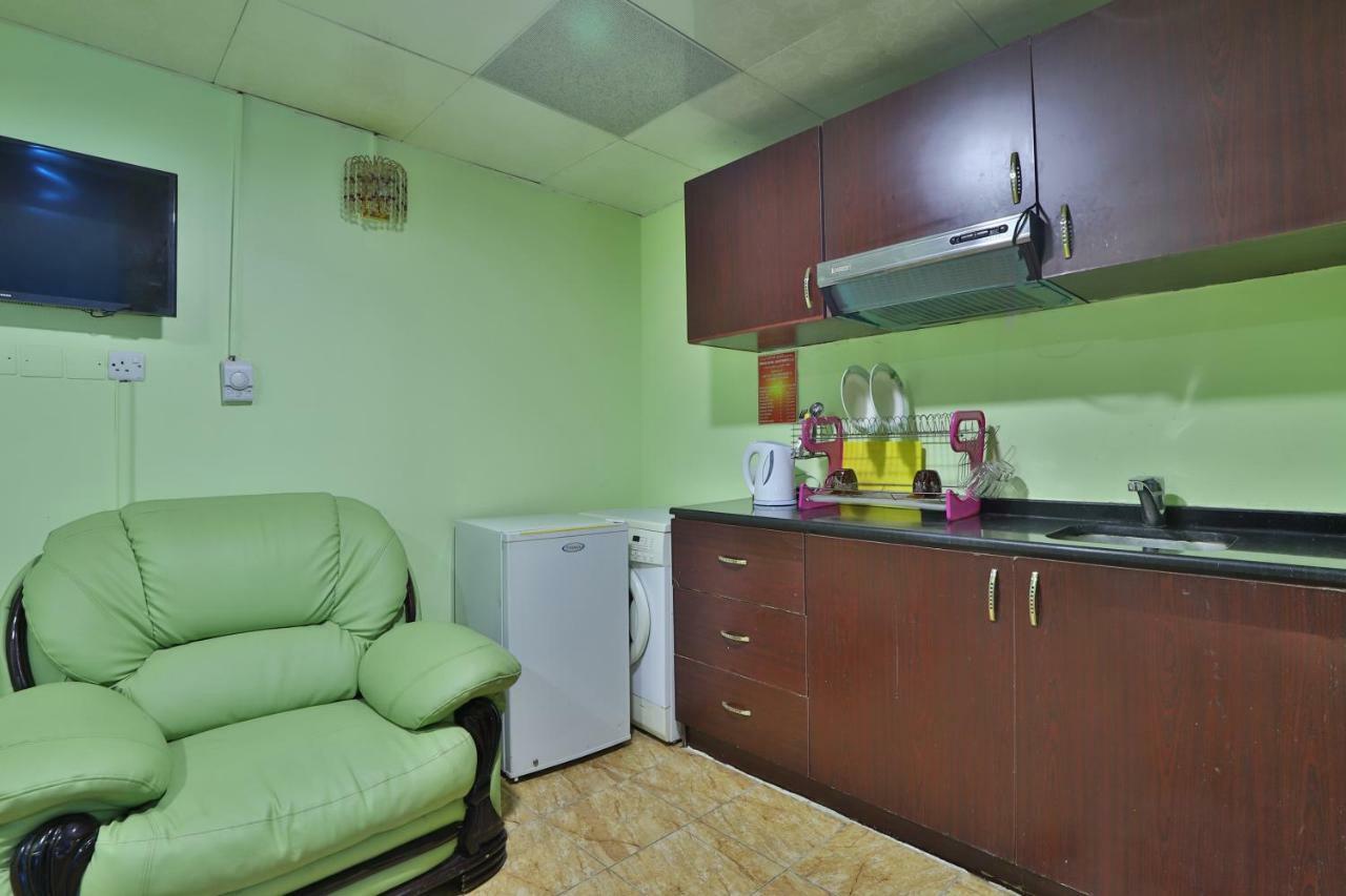 Oyo 261 Remas Hotel