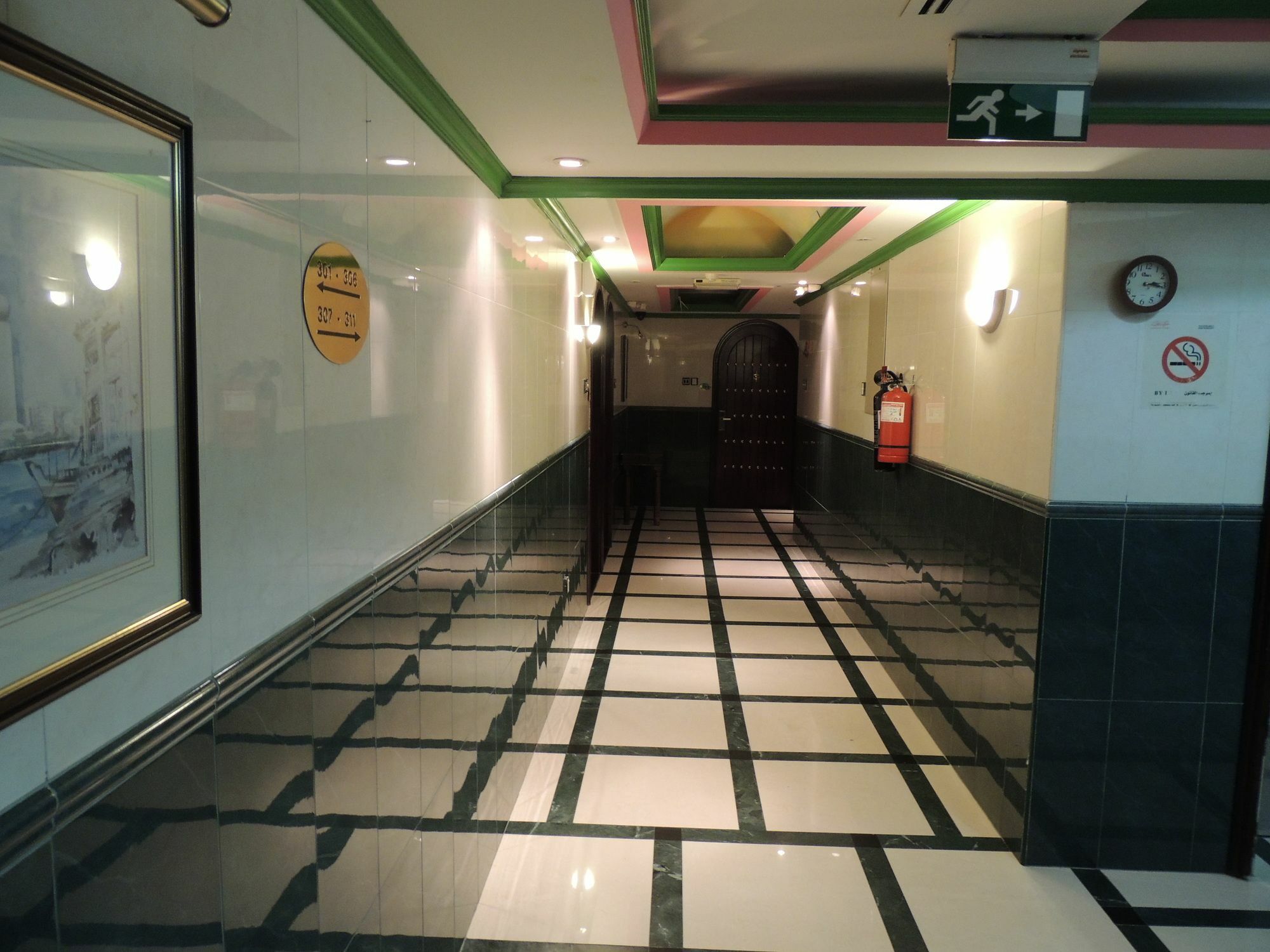 Oyo 124 Oriental Palace Apts 3*