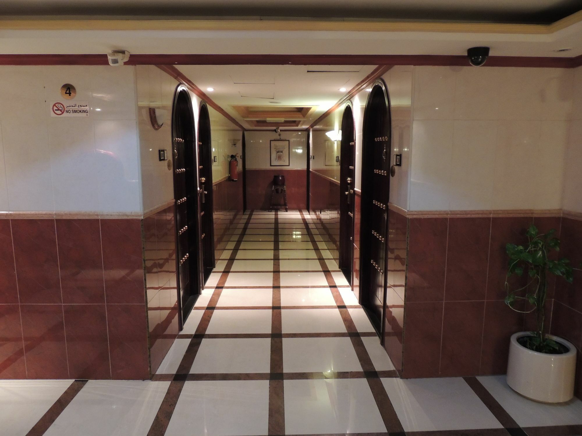 Oyo 124 Oriental Palace Apts Aparthotel 3*
