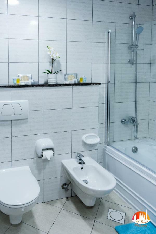 Two Continents Holiday Homes - Two Steps To Marina Walk Appartement *