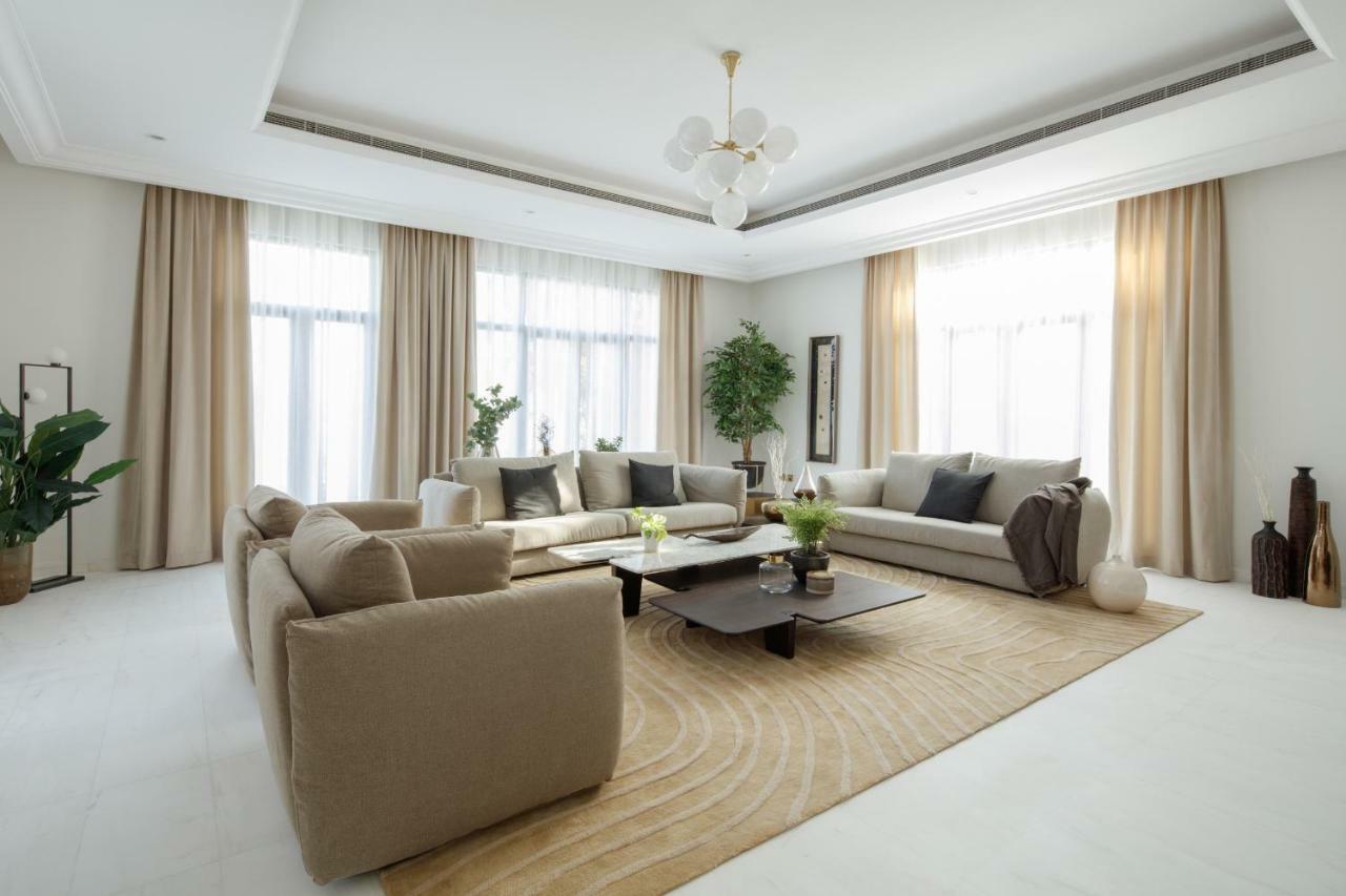 Fantastay With Private Beach - Palm Jumeirah Villa Dubaï