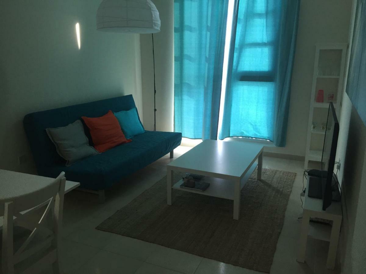 Qasr Sabah - Close To Jumeirah Golf Estates Apartment *
