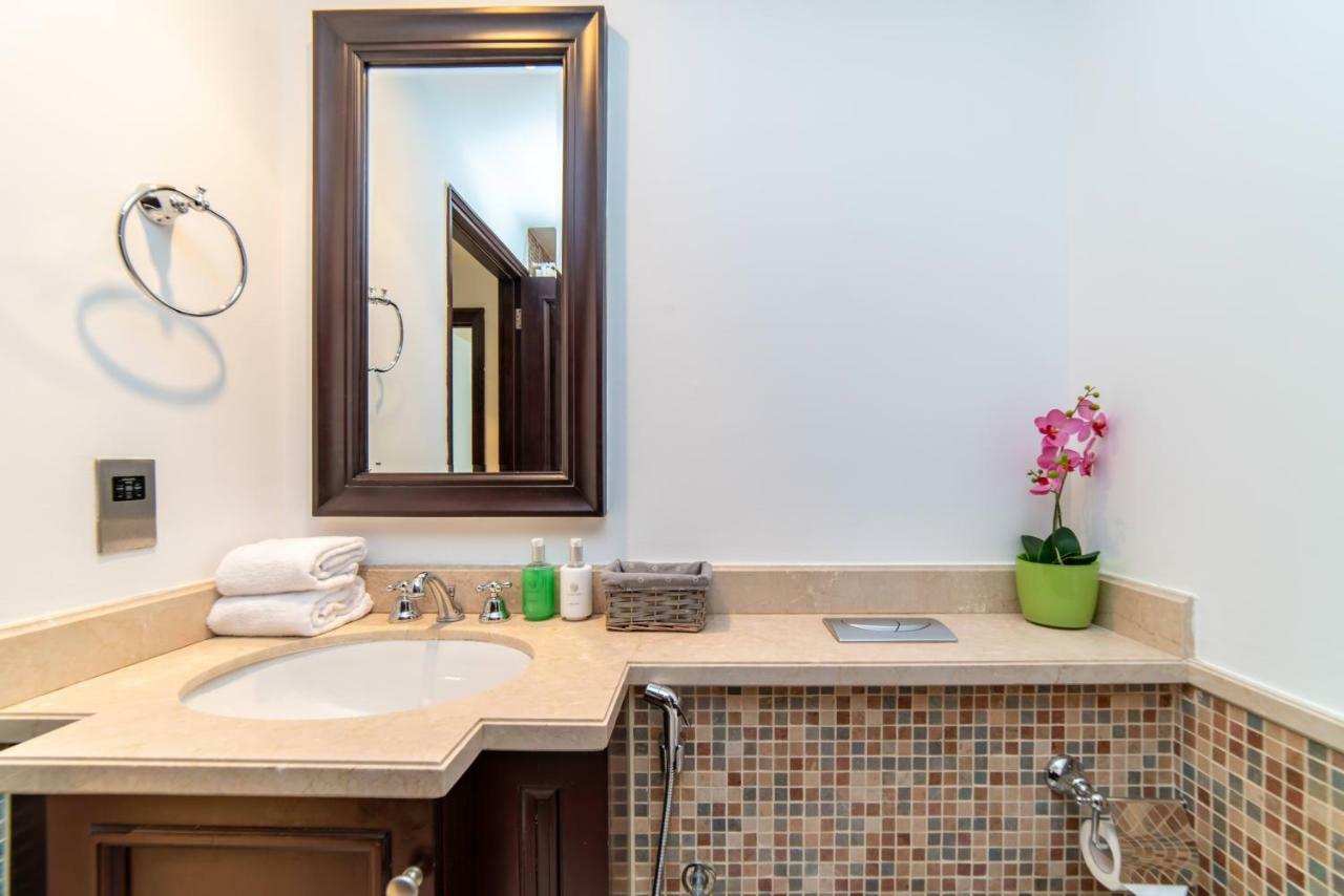 Bnbmehomes Elegant Escape Downtown Opp To Burj - 504 Apartamento Dubái