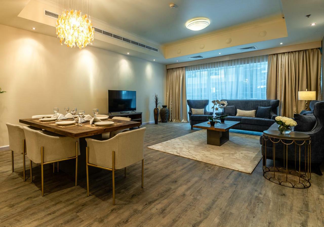 Peaks Marina Apartment