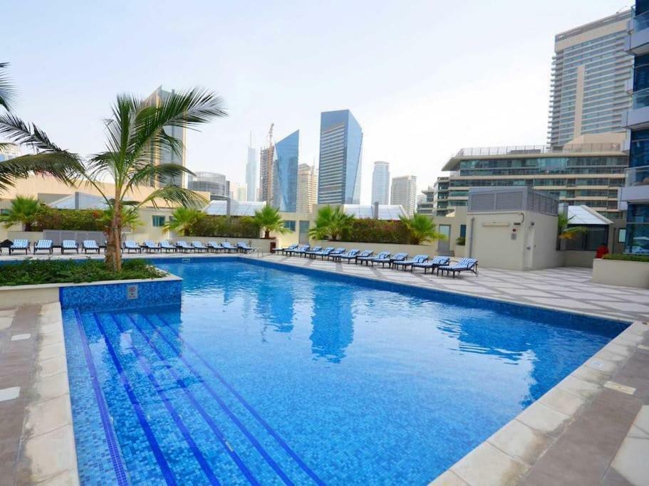 Bay * Dubaï