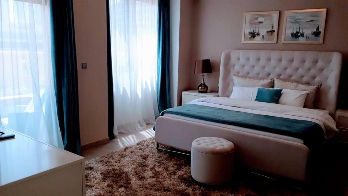 Apartamento Magique Homes Jbr &marina Bahar 6 *