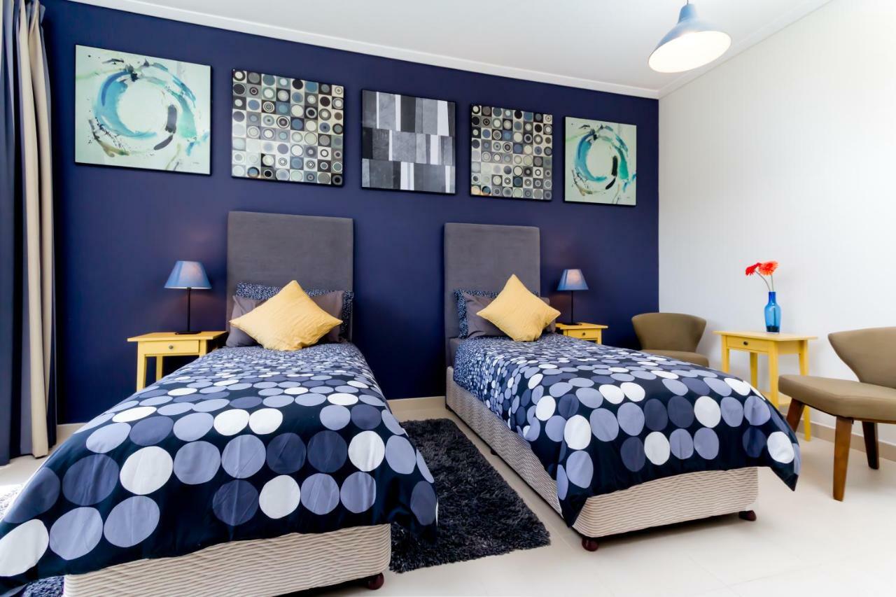 Apartemen Quintessential Quarters - Ultra-modern And Spacious Aparment