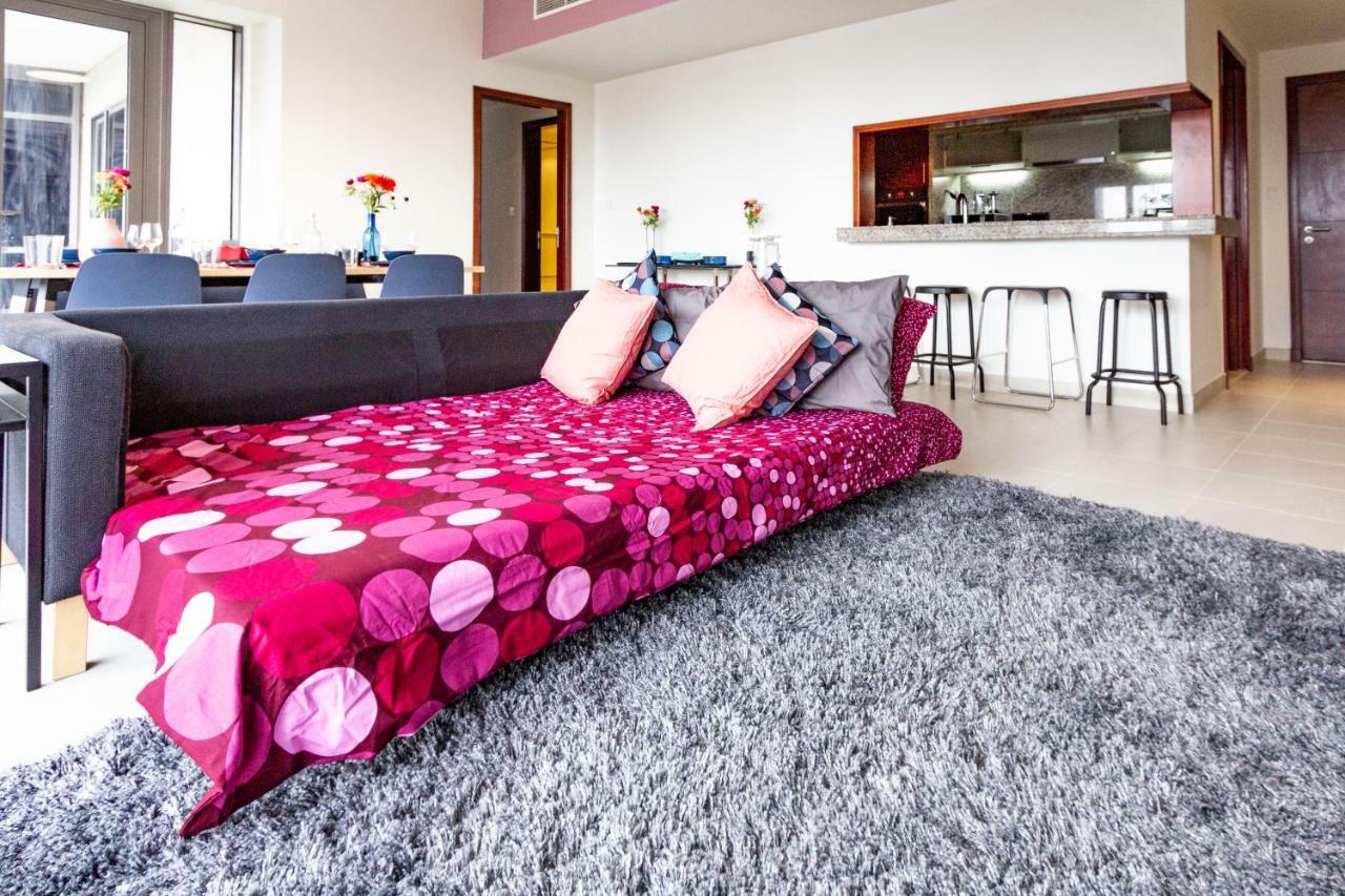 Quintessential Quarters - Ultra-modern And Spacious Aparment Apartemen Dubai