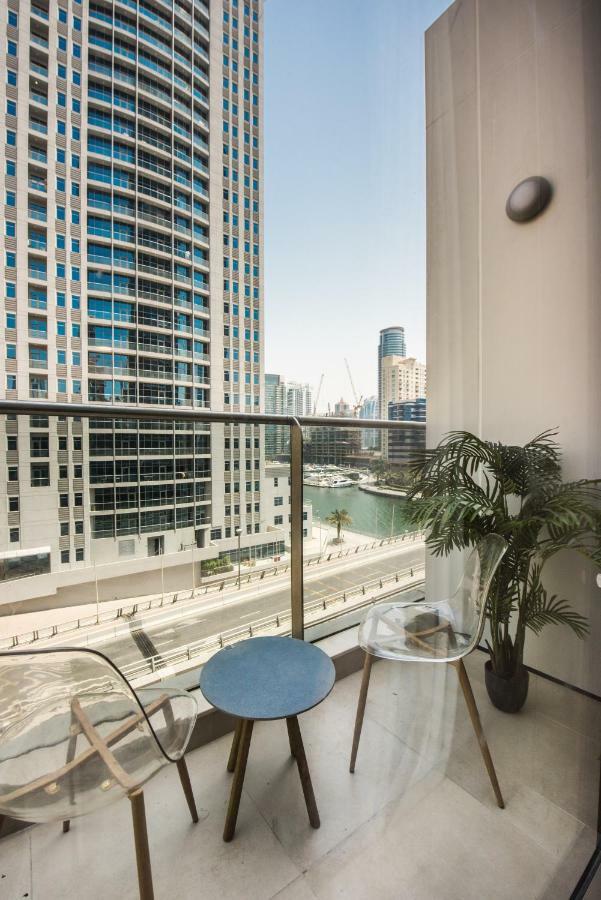Fantastay Sparkle Tower Luxury Studio Apartamento *
