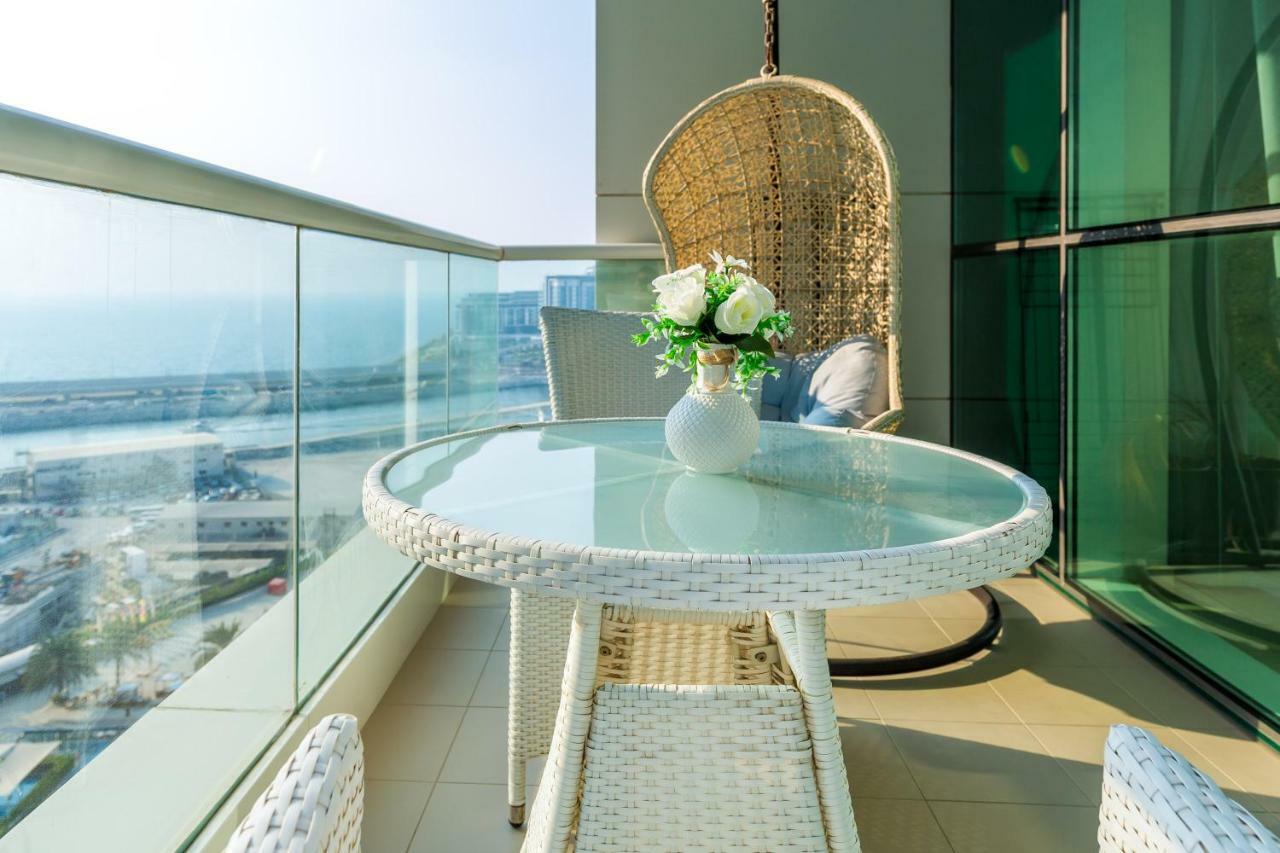 Lovely 2br With Assistant In Al Bateen Residences Jbr By Deluxe Homes Appartamento