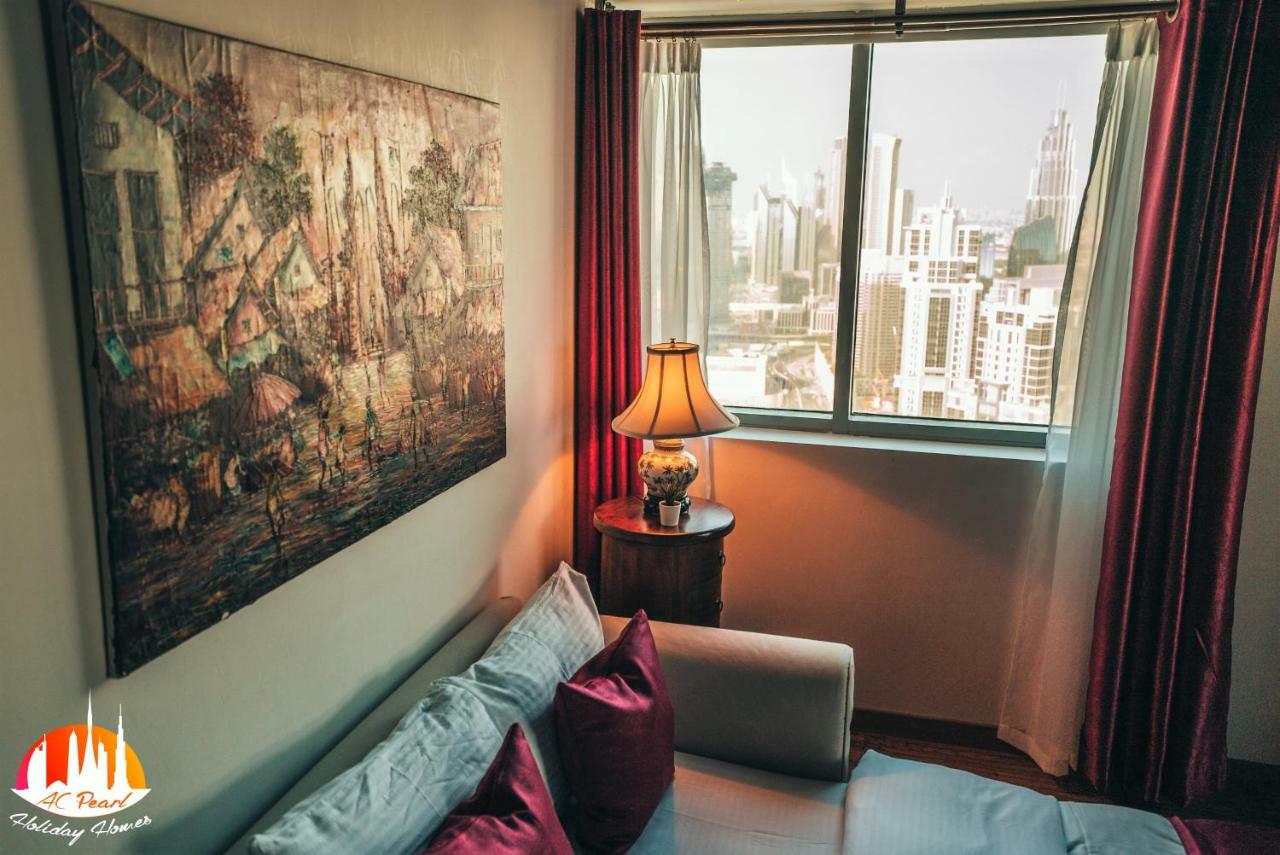 Appartement A C Pearl Holiday Homes - The Loft With Burj Khalifa View