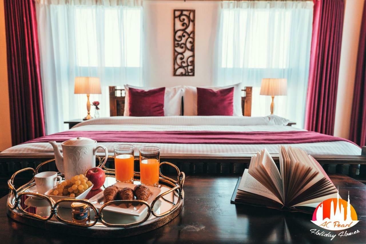 Appartement A C Pearl Holiday Homes - The Loft With Burj Khalifa View Dubai