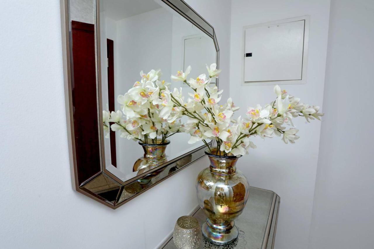 Luxury Casa - Marvel Sea View Jbr 2br Apartemen *