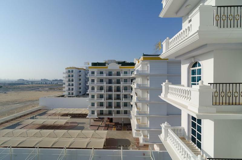 Qasr Sabah - Close To Jumeirah Golf Estates Apartment Dubai