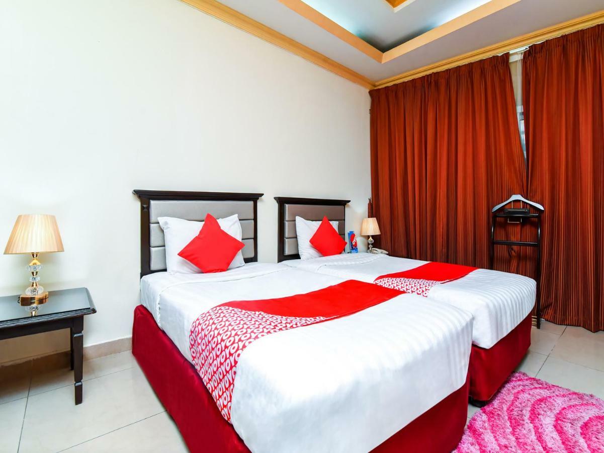 Oyo 124 Oriental Palace Apts