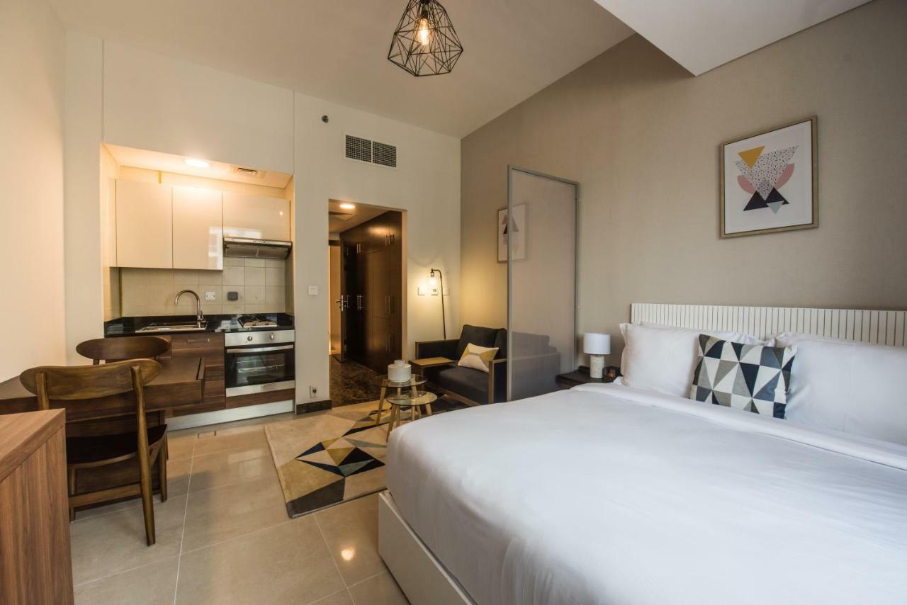 Apartamento Fantastay Sparkle Tower Luxury Studio Dubái