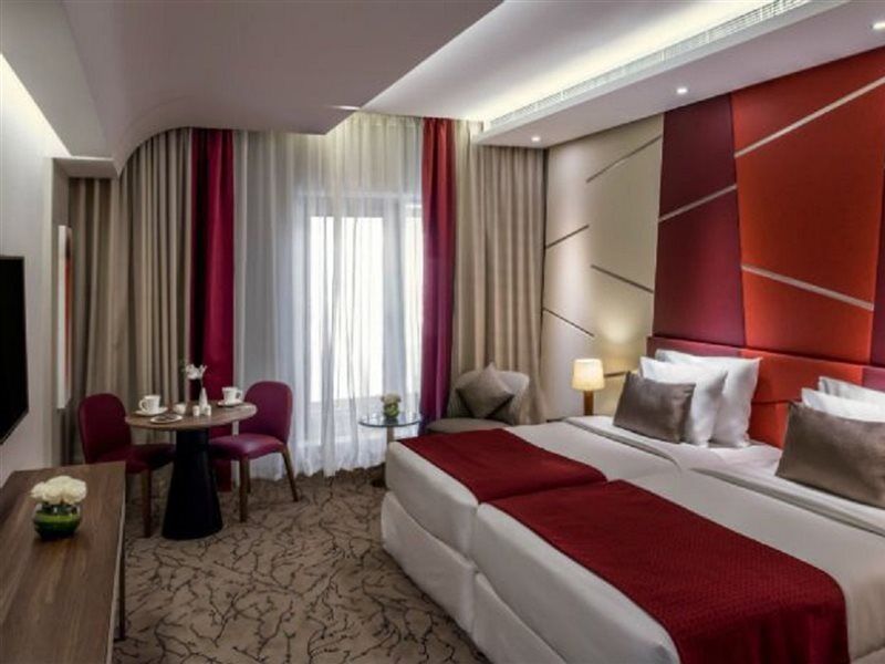 Apartahotel Moevenpick Downtown 5*