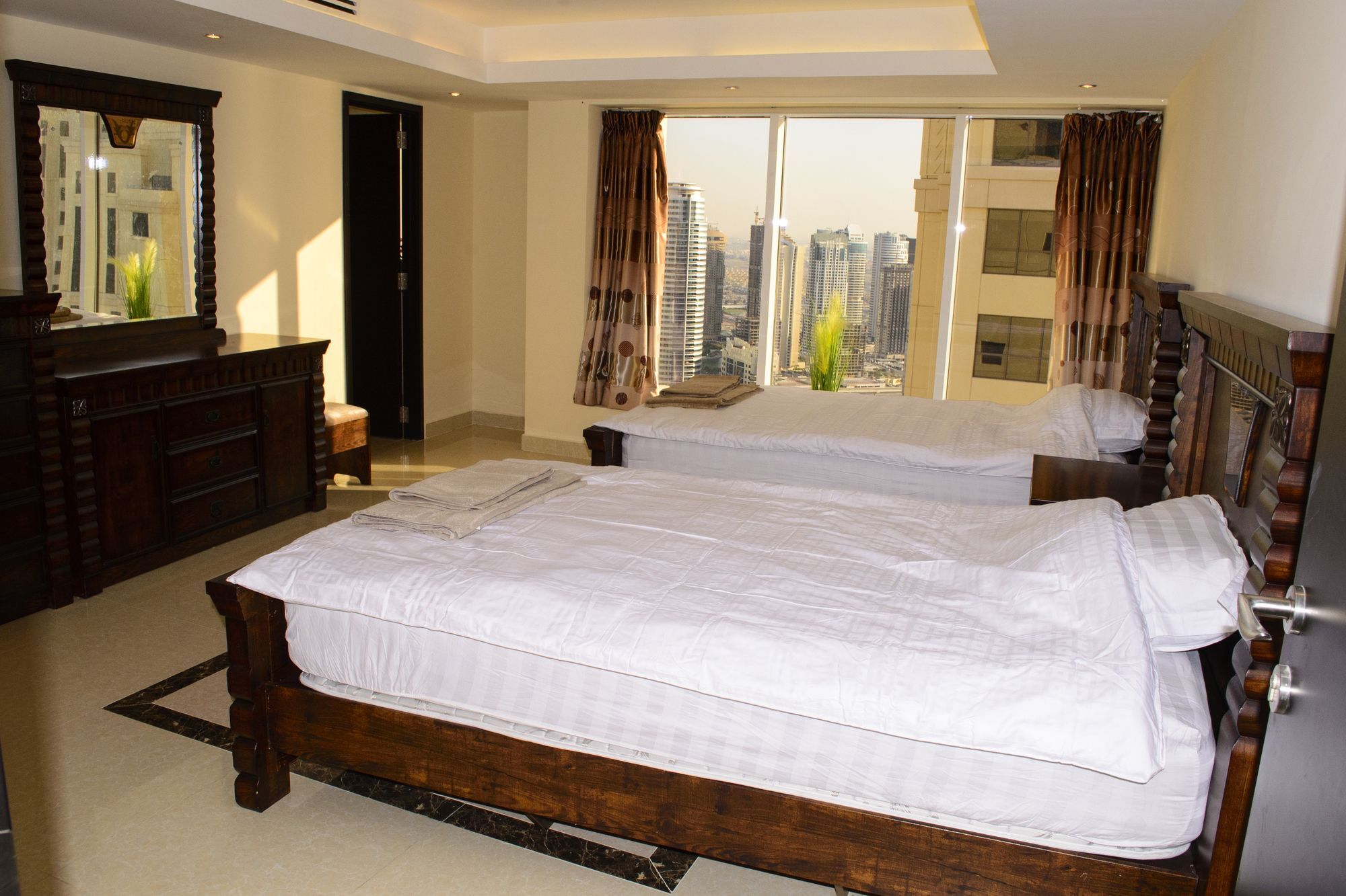 Palmbay Jbr 4 Bedroom Sea View Appartamento
