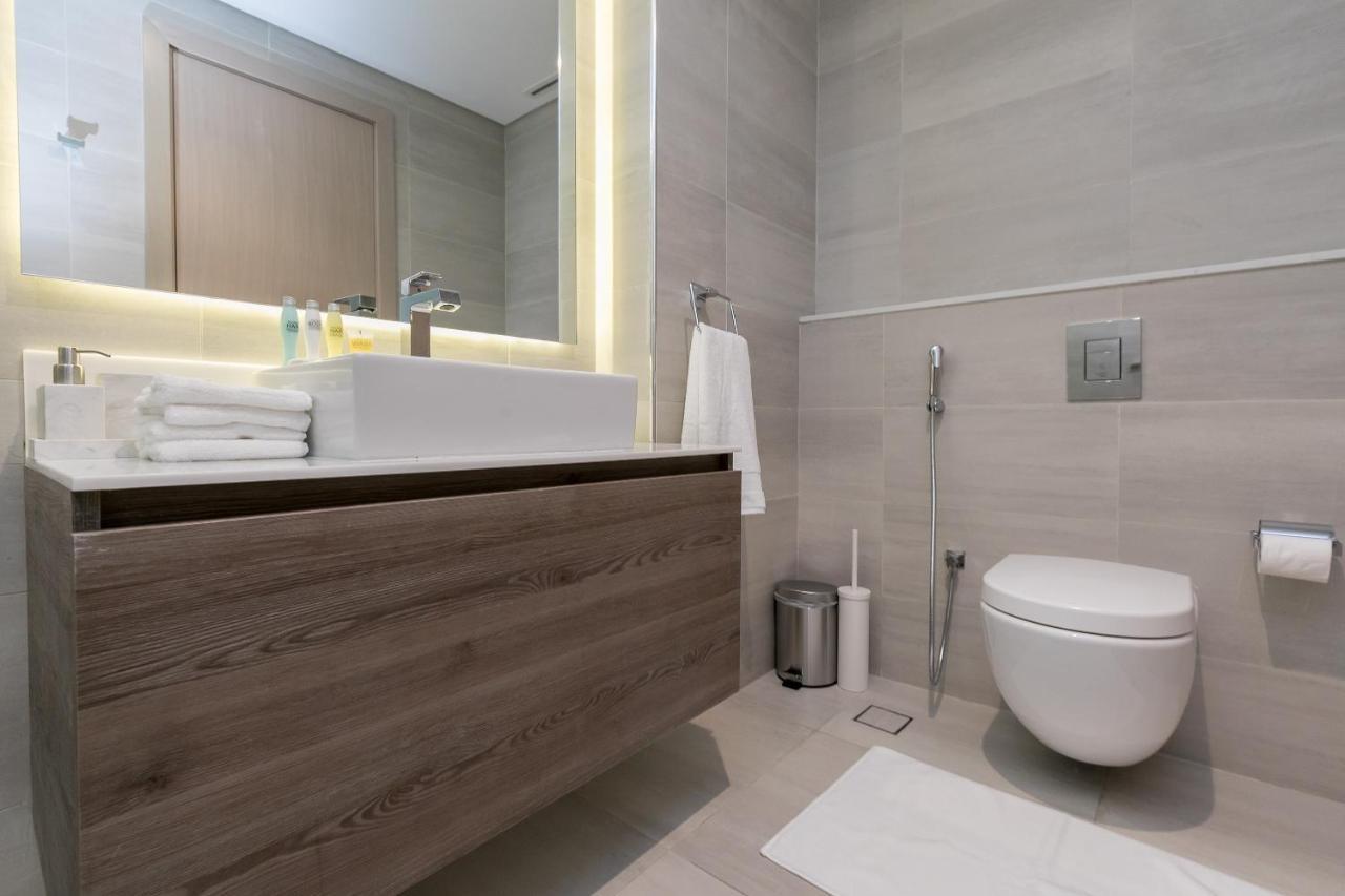 2 Beds For Price Of 1 Bed Mada Residences Downtown Apartment