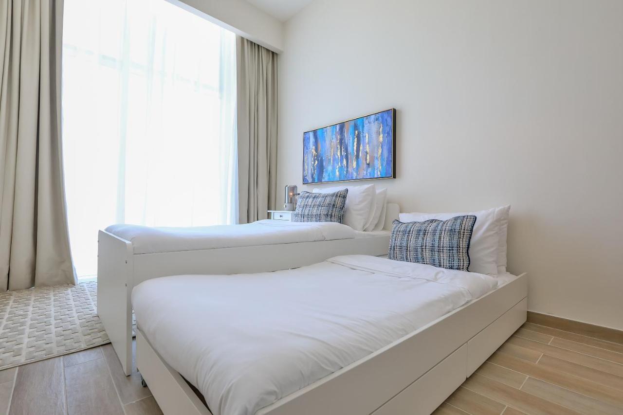 2 Beds For Price Of 1 Bed Mada Residences Downtown Apartment