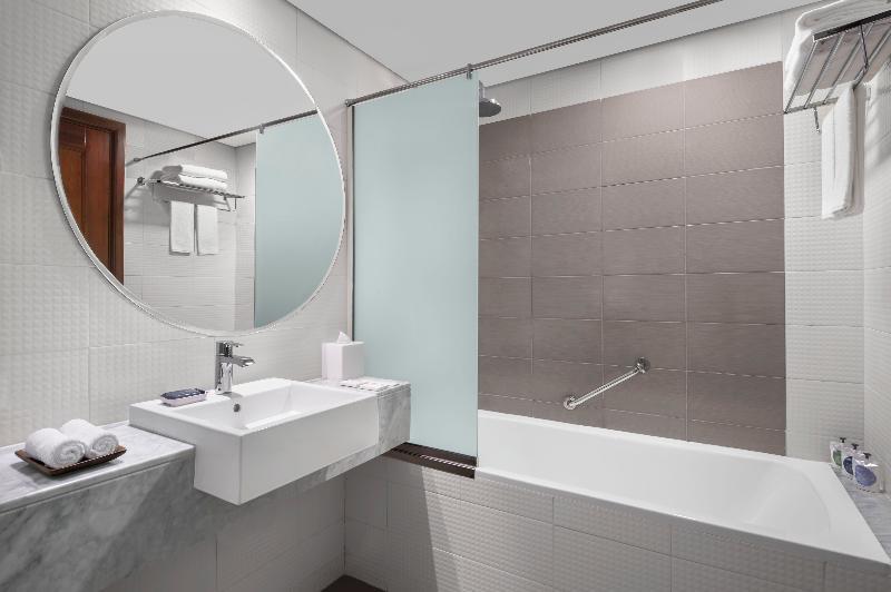 Hotell Leva And Opposite Downtown 4*