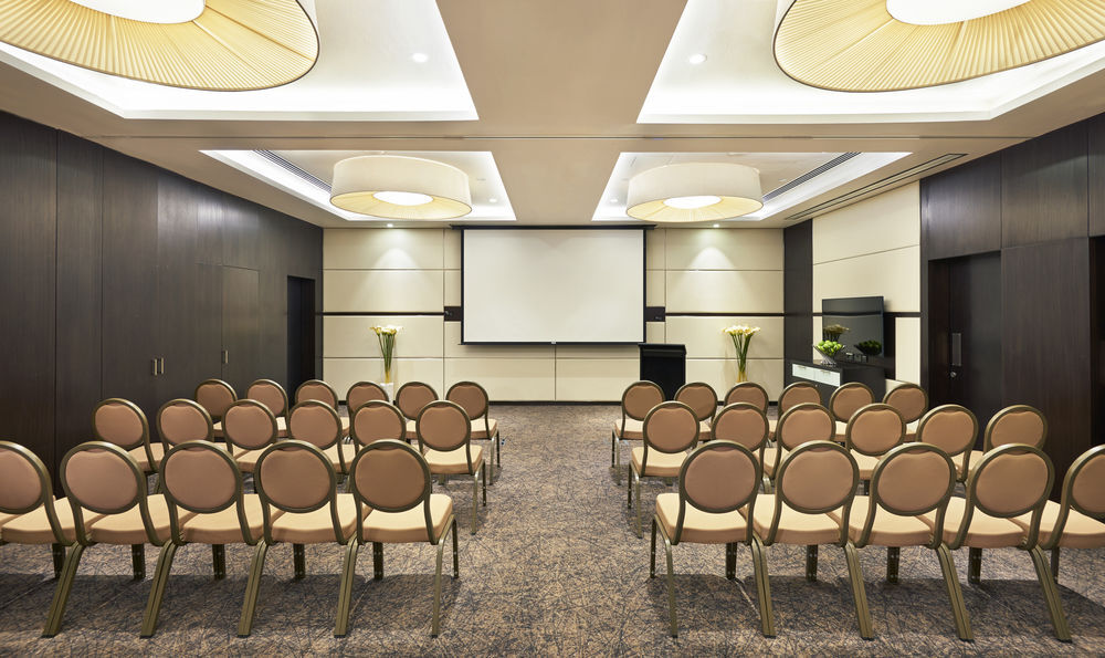 Hyatt Place Al Rigga