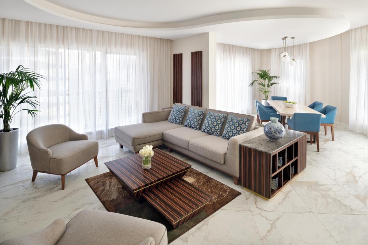 Apartahotel Moevenpick Downtown 5*