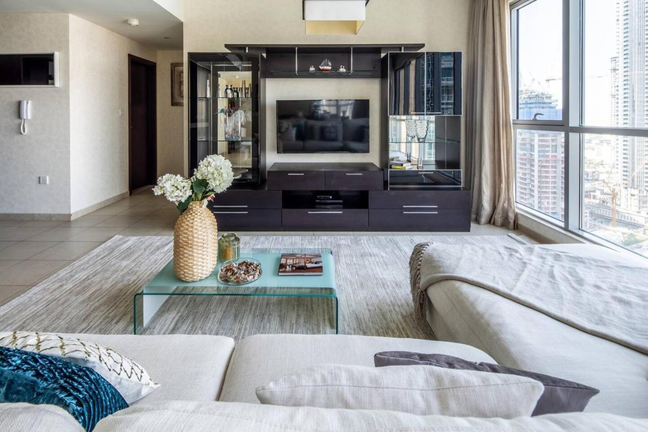 Frank Porter - The Residences Apartamento
