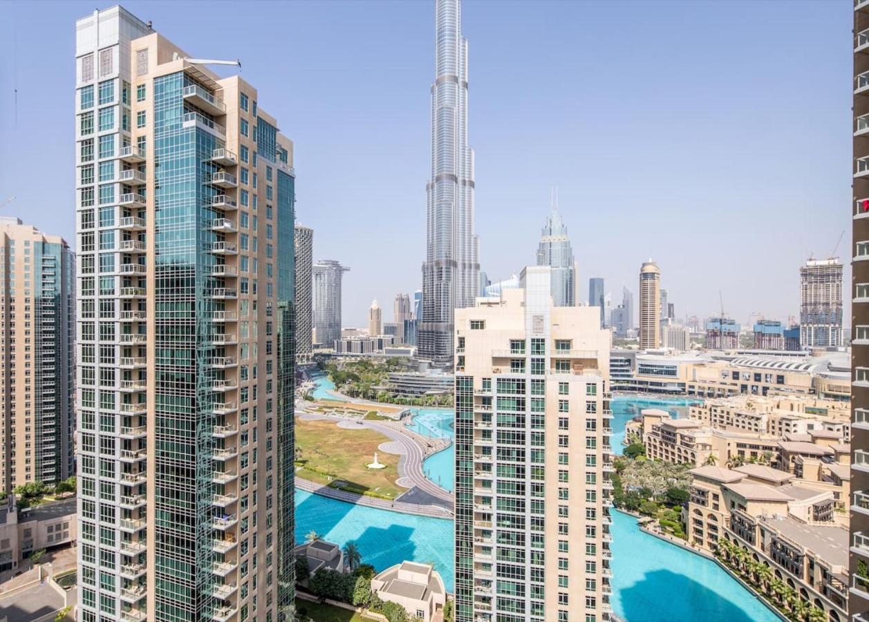 Frank Porter - The Residences Apartamento