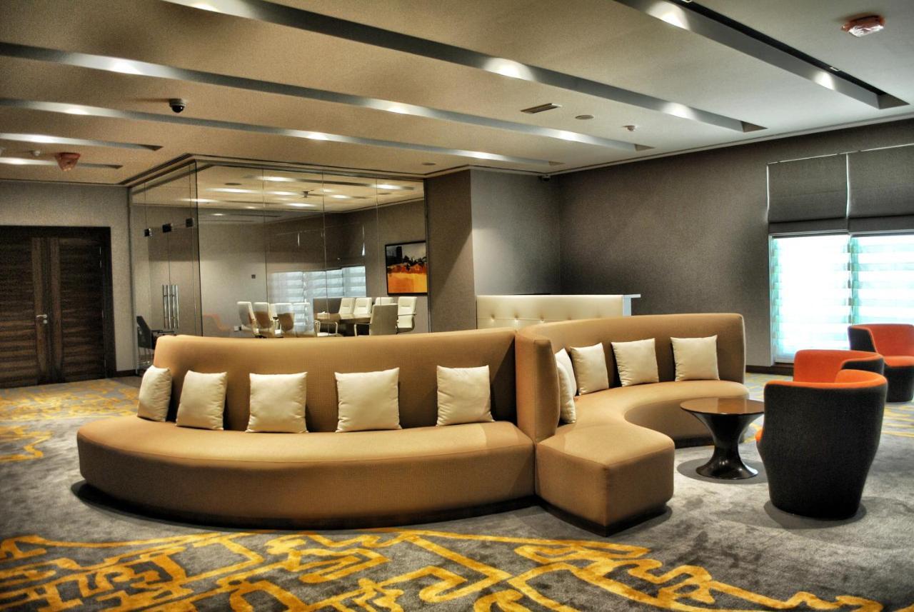 Hotel Lavender Al Nahda 4*