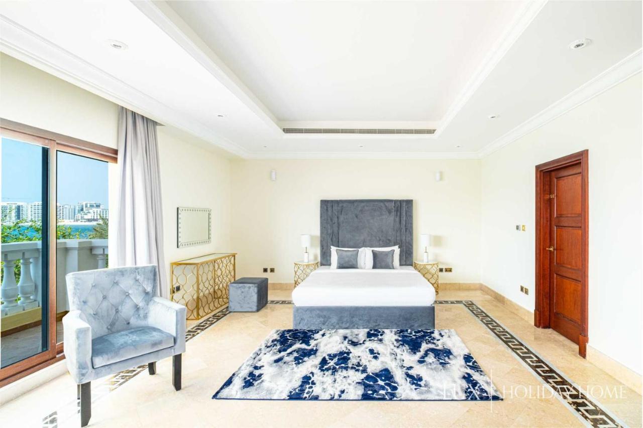 Lux - The Paradise Palace Dubai