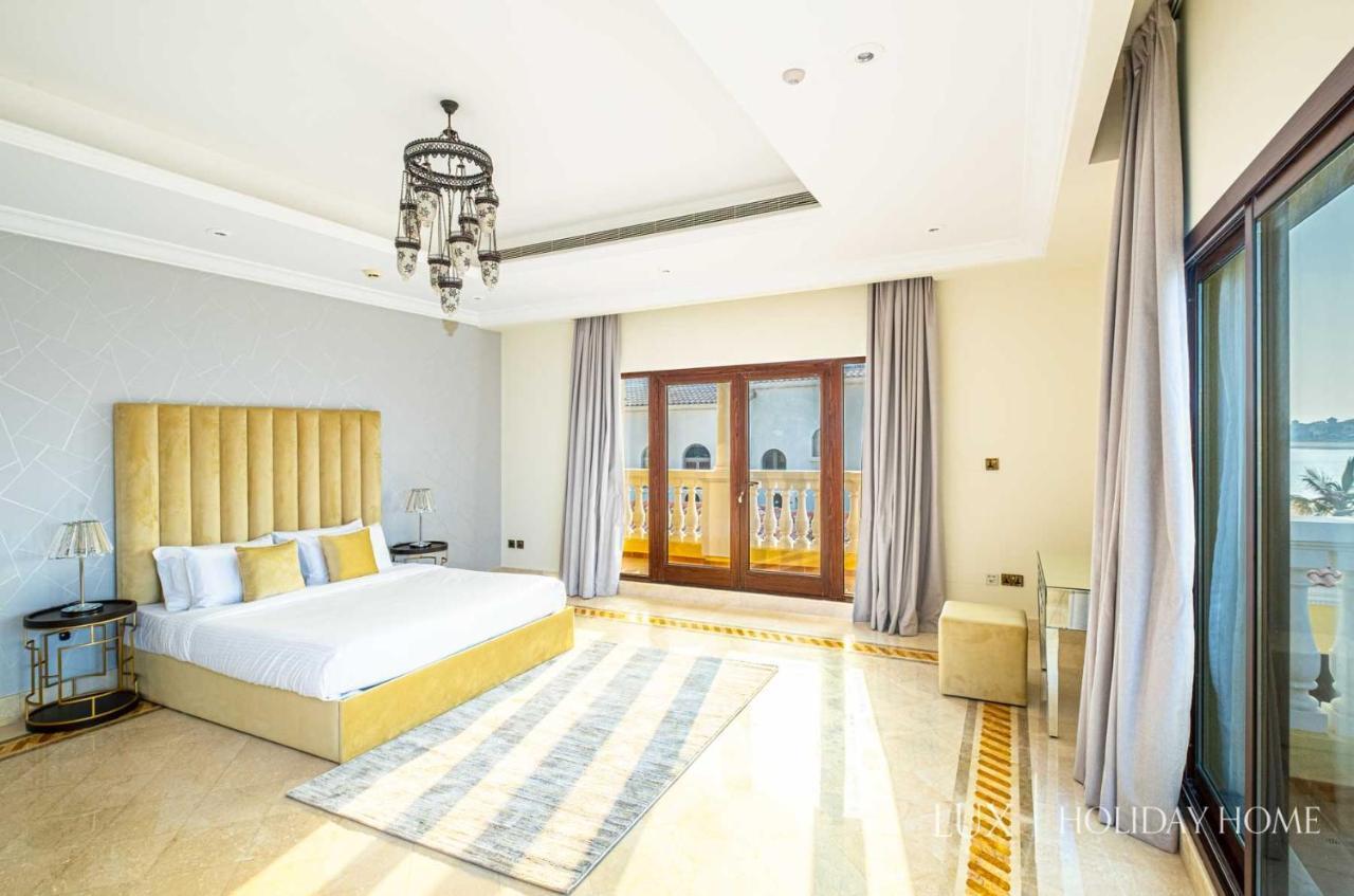 Lux - The Paradise Palace * Dubai