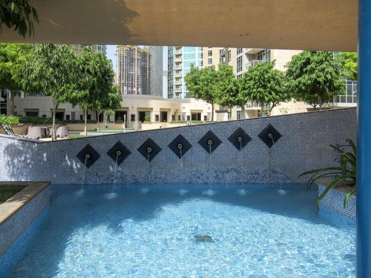 Frank Porter - The Residences *