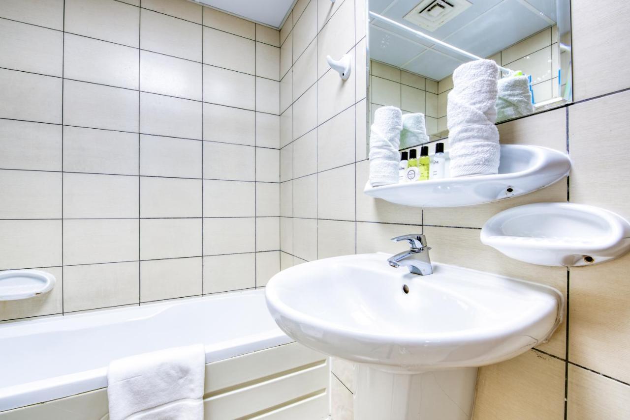 Lovely 2br At Marina Pinnacle Marina By Deluxe Homes Dubai
