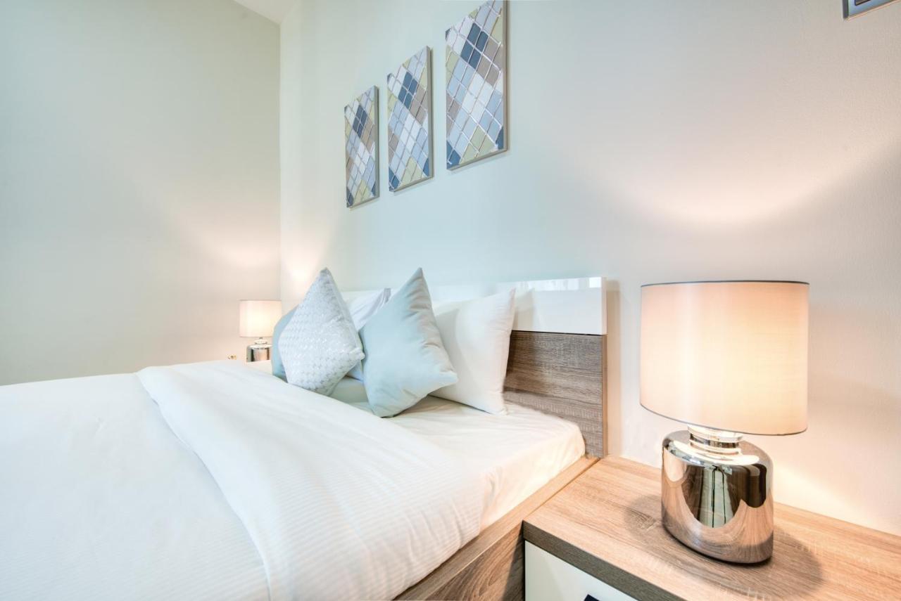 Apartamento Lovely 2br At Marina Pinnacle Marina By Deluxe Homes *