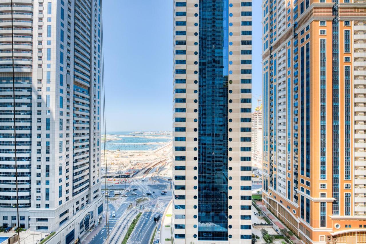 Lovely 2br At Marina Pinnacle Marina By Deluxe Homes Dubái