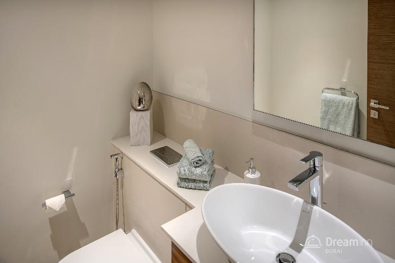 Dream - Walk Hotel 5*