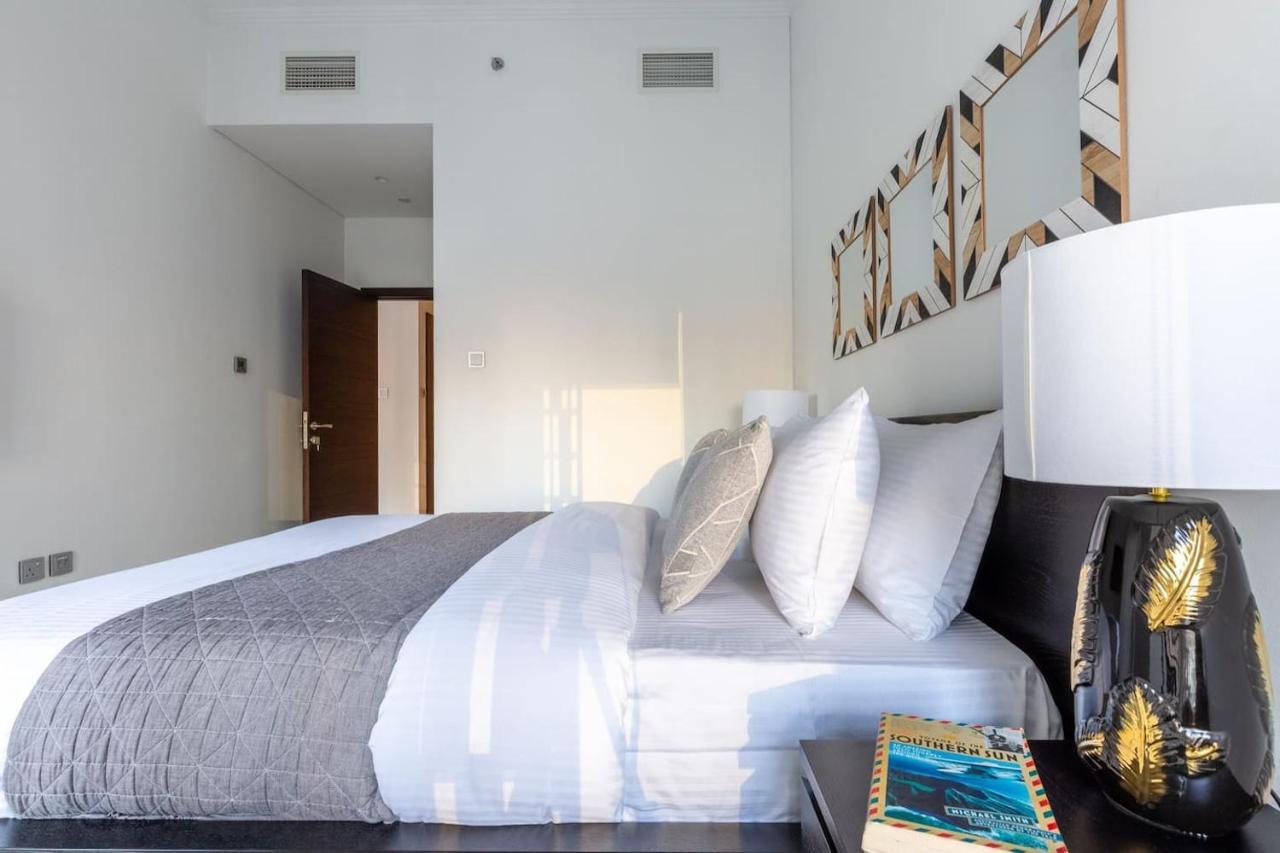 Astonishing 1br In Fabulous Cayan Tower Apartamento Dubai