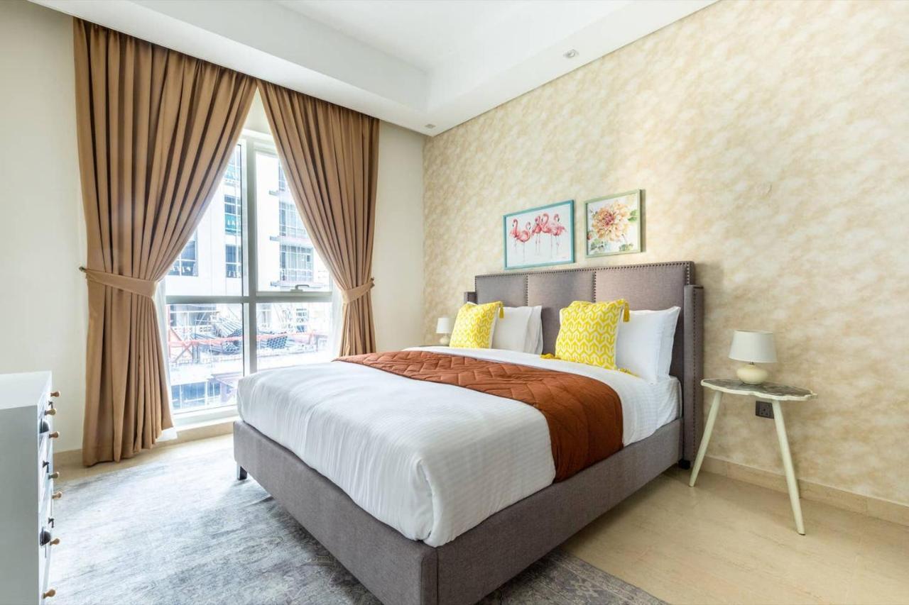 Frank Porter - Mon Reve Apartemen