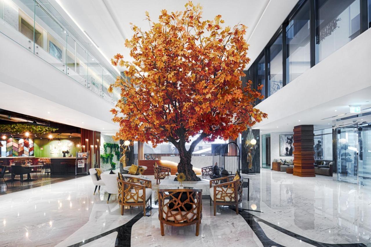 Resort C And The Palm Dubai