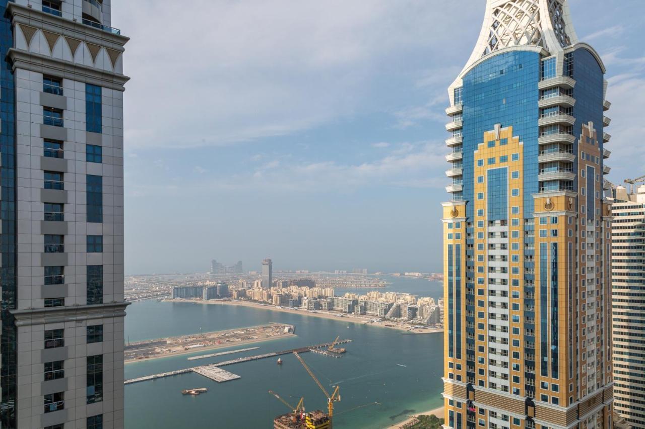 Frank Porter - Torch Tower Apartamento