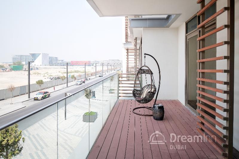 Dream - Walk Hotel