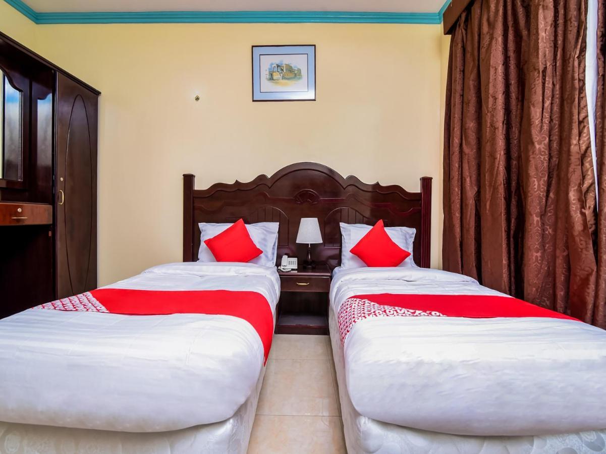 Oyo 170 Roy Hotel