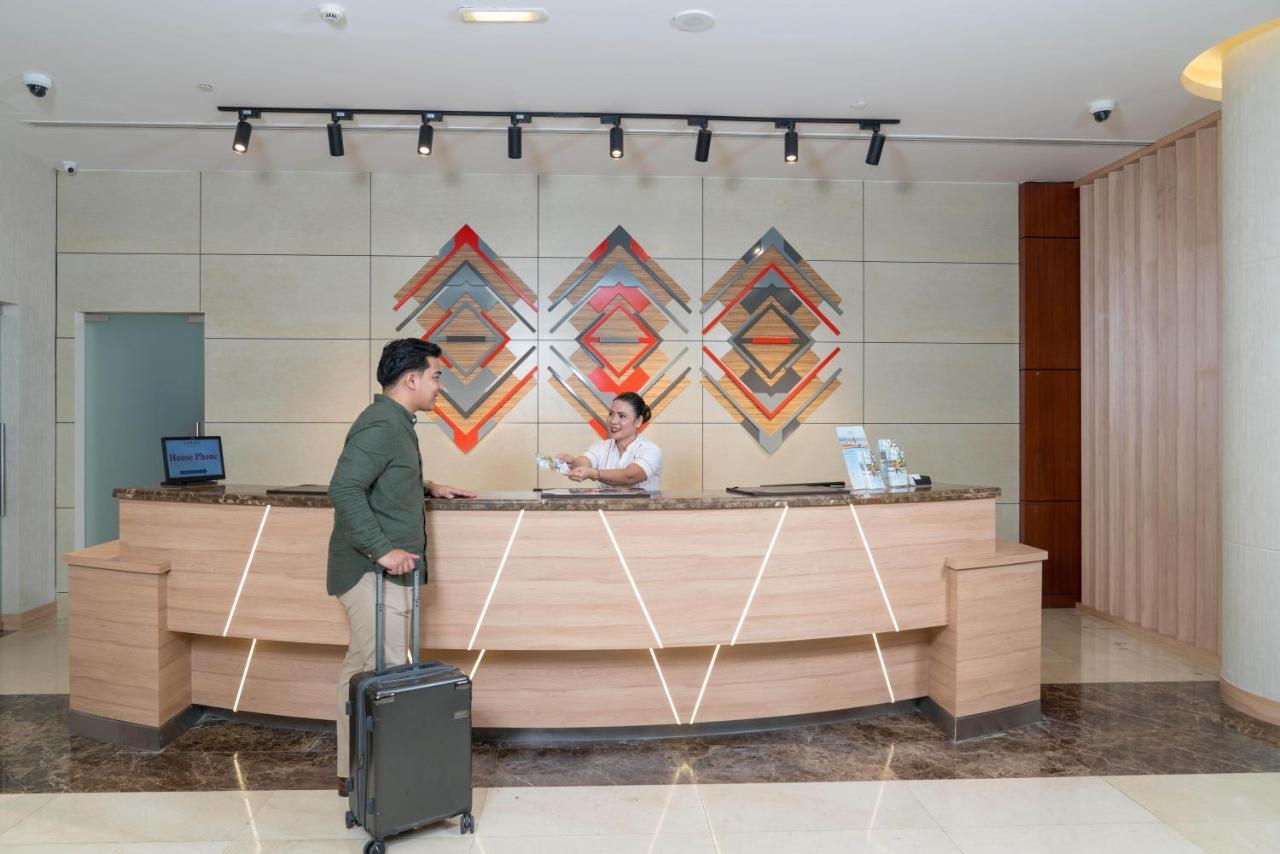 Hotell Ramada By Wyndham Deira