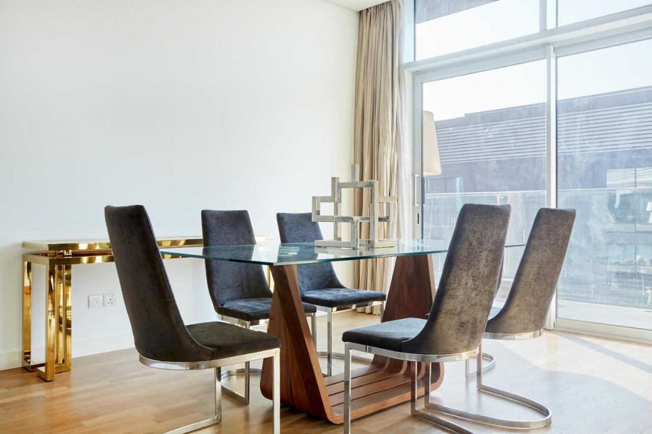 Sonder — Walk 4* Dubai