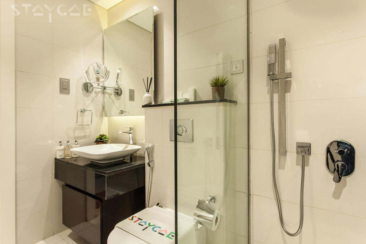 Staycae Homes - Majestine Apartament Dubai