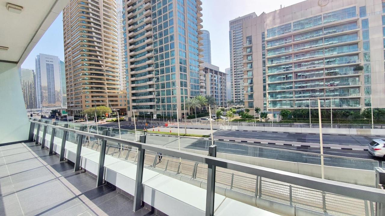 Here - Marina 2 Bedroom Silverene Tower *
